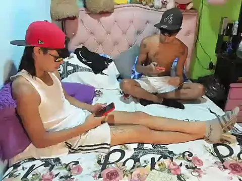sexy_guys23 live XXX chat