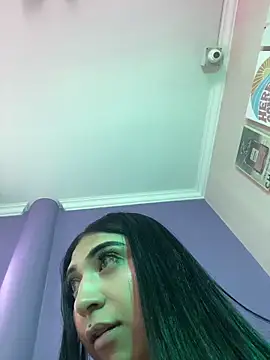 XXX chat uživo modela Elek_tra