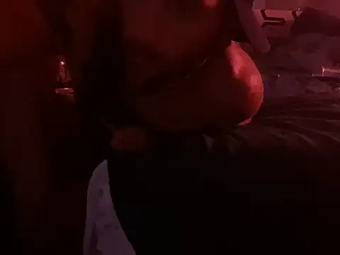 OGmailKnows' Live XXX Chat