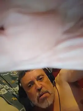 PilotingMuchness – Naživo XXX chat