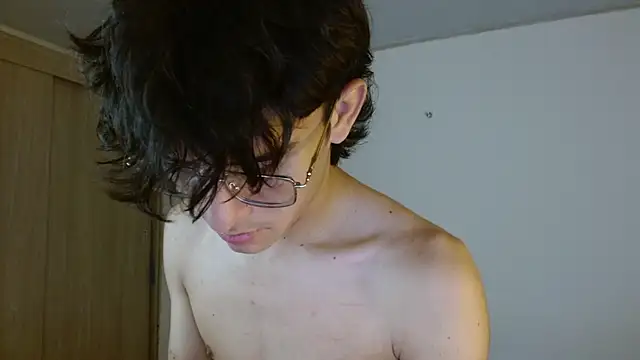 Онлайн чат XXX noah_millerx