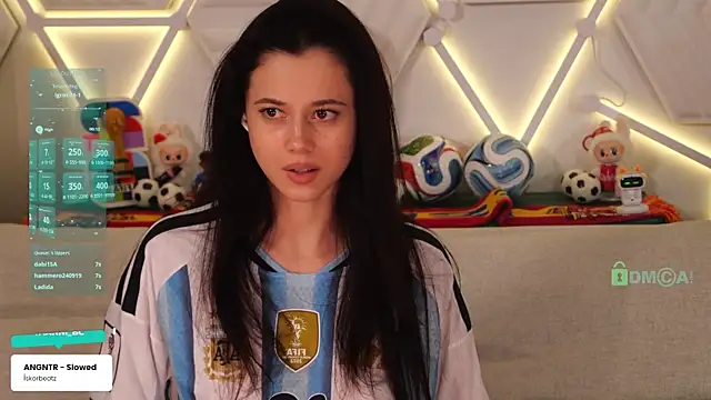 XXX chat uživo modela taanni_bc