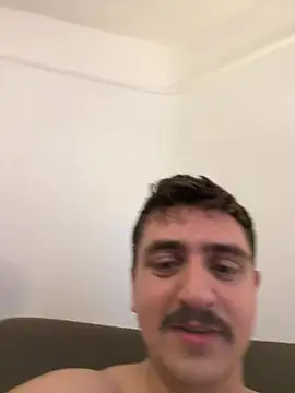 stronhard44's Live XXX Chat