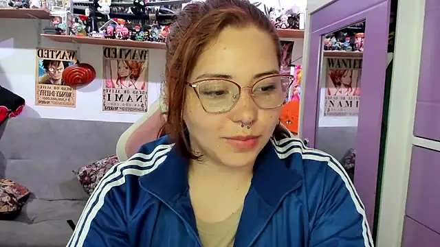 XXX chat uživo modela soficammy