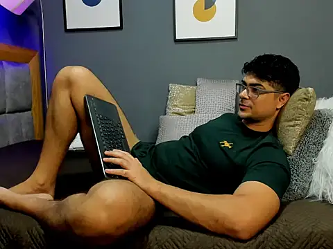 ZEI-001 Live XXX-chat