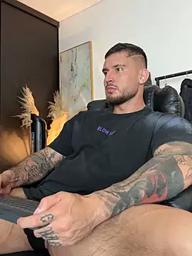 DimitriSullivan_: απευθείας συνομιλία ΧΧΧ