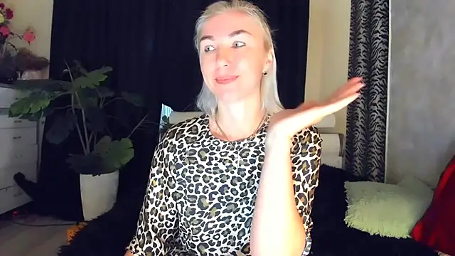 VainEnchantress' Live XXX Chat