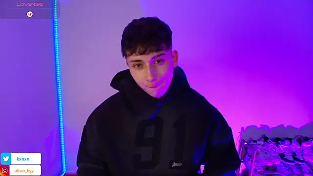 Czat XXX na żywo – OLIVER_K