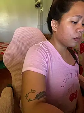 _UrSingleMamiBella_n Live XXX chat