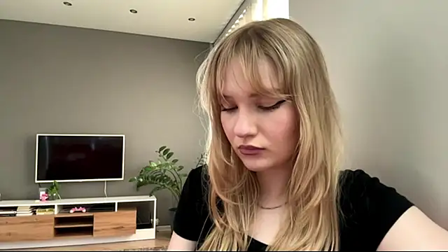 XXX chat uživo modela PlasaRima