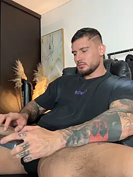 Chat XXX Live DimitriSullivan_