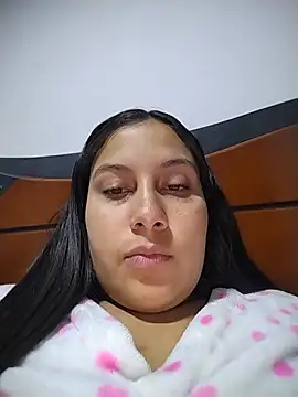 esmeralda_jadees live XXX chat