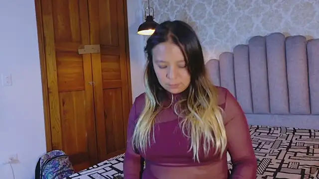 sami_1_8 live XXX chat