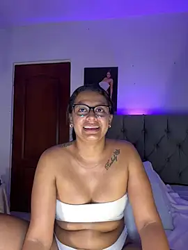 ema_zoe Live XXX Chat