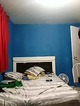 Chat +18 de VitorBDote23cm ao vivo