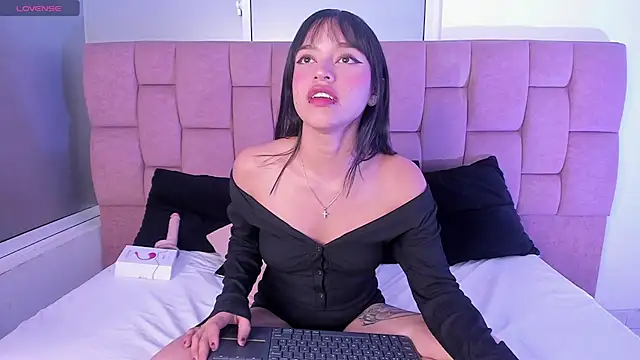 EvaGuzman's Live XXX Chat