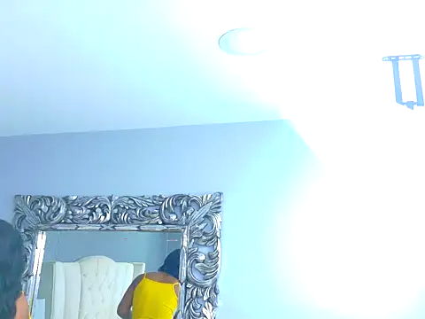 HeraChaspier Adlı Modelin Canlı XXX Sohbeti