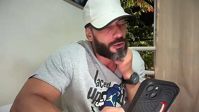 romeolovedarkn Live XXX chat