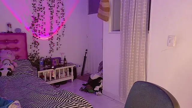 XXX chat uživo modela Dani_Dancer