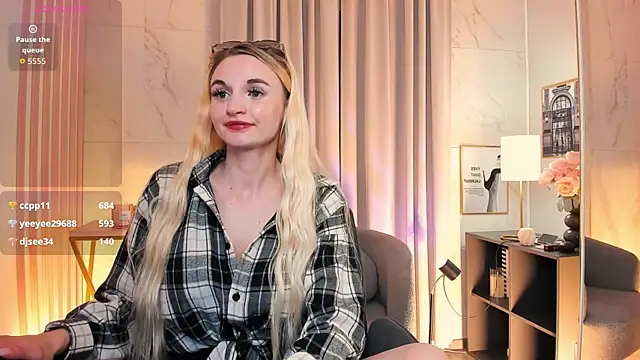 Mila__Lux লাইভ XXX চ্যাট