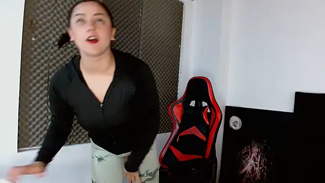 Noamartin_ Adlı Modelin Canlı XXX Sohbeti