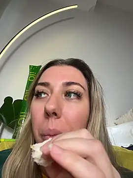 Aussielulu 现场XXX聊天