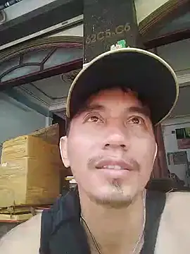 traiwe06 现场XXX聊天
