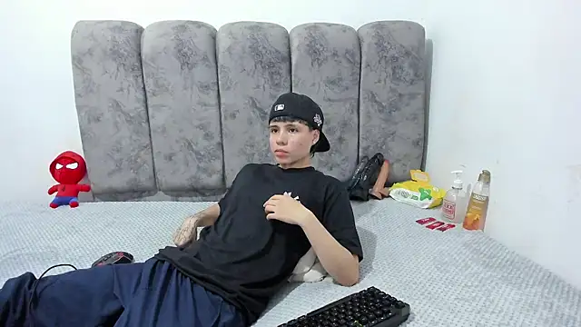 XXX chat uživo modela Bruno_Cruzz