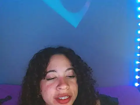 Medussa3033 – Live XXX-chat