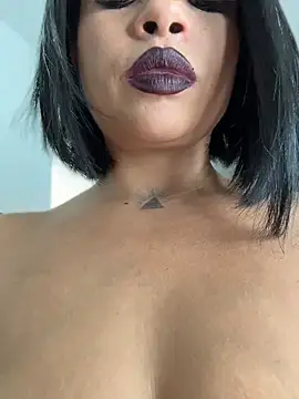 AriannaSmyth's Live XXX Chat