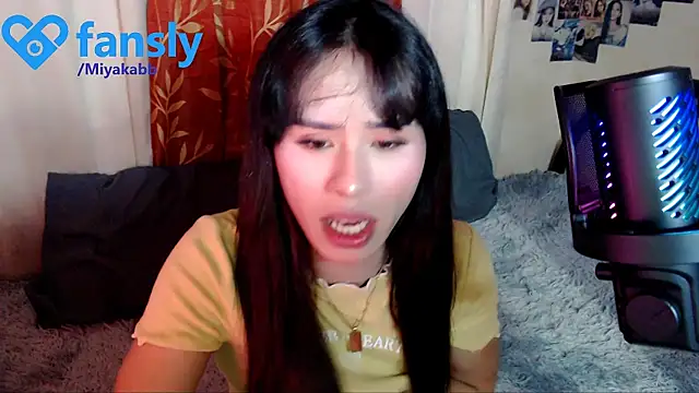 chakababe's Live XXX Chat