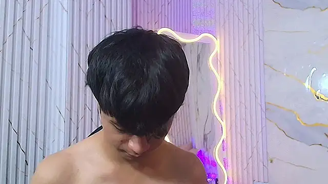Czat XXX na żywo – Spark_tay