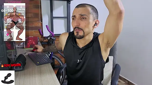 XXX chat uživo modela Marck_Muscle
