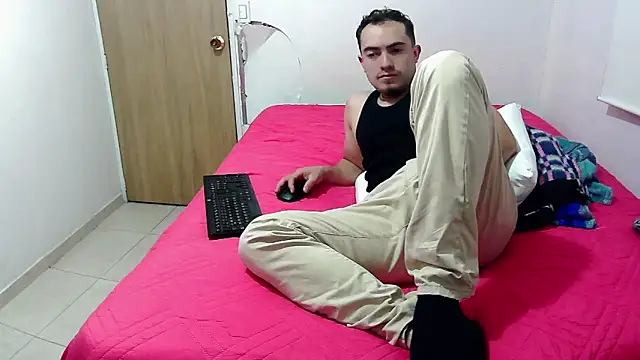 TouchDaddy4 Chat XXX in diretta