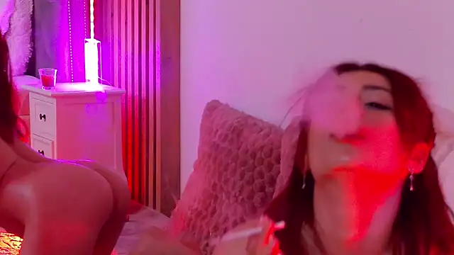 LunaHart live XXX chat
