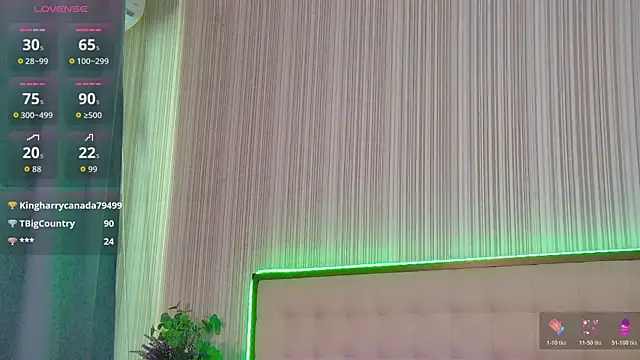 RubyValen's Live XXX Chat