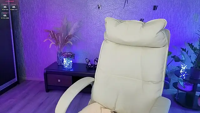 NikkiiStill 现场XXX聊天