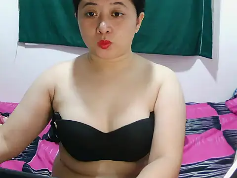 Czat XXX na żywo – xxlovely_samanthaxx