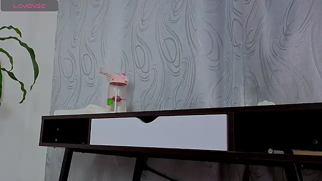 Chat +18 de Mariana_Lu ao vivo