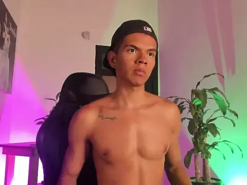 Chat XXX en directo de sai_cooper