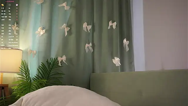ShantellAngulo's Live XXX Chat