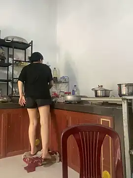 Ivy_Trix2 现场XXX聊天