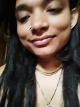 SweetTsAngel webcam show