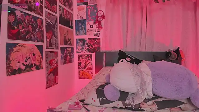 XXX chat uživo modela MissCurvyTop