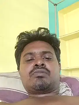 kingg4545 লাইভ XXX চ্যাট