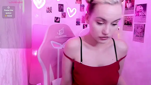 Ida_FaneStain Chat XXX in diretta
