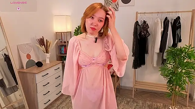 LeliaSavich's Live XXX Chat