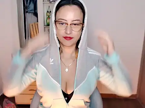 BOREAL_MOONn Live XXX chat