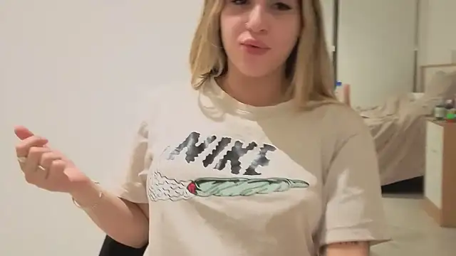 Lolykush – Naživo XXX chat