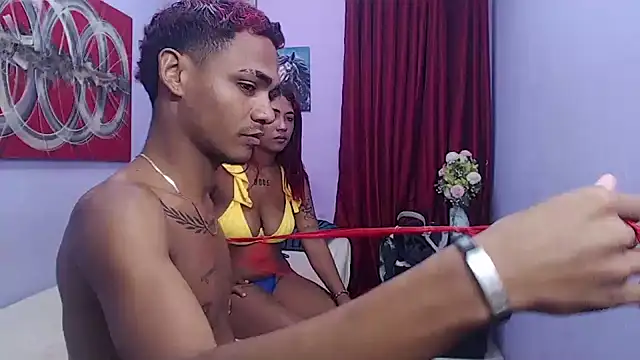 black_twinks élő XXX-chatje